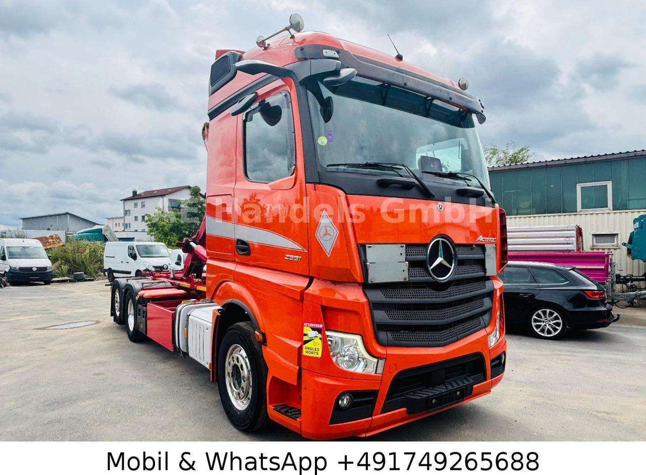 Mercedes-Benz Actros V 2551 L BL 6x2 *Retarder/Hyva-18-60-S - Крюковой мультилифт, Автоманипулятор: фото 1 Mercedes-Benz Actros V 2551 L BL 6x2 *Retarder/Hyva-18-60-S - Крюковой мультилифт, Автоманипулятор: фото 1