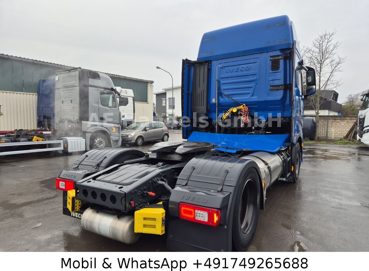Iveco S-Way 460 AS LNG *Retarder/ACC/2xTank/LED/Leder - Тягач: фото 3 Iveco S-Way 460 AS LNG *Retarder/ACC/2xTank/LED/Leder - Тягач: фото 3