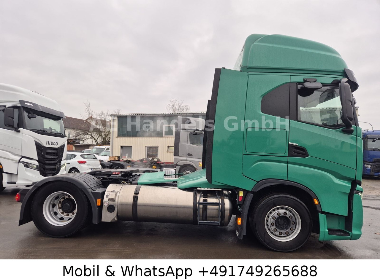 Iveco S-Way 460 AS LNG *Retarder/ACC/2xTank/LED/Leder - Тягач: фото 2 Iveco S-Way 460 AS LNG *Retarder/ACC/2xTank/LED/Leder - Тягач: фото 2