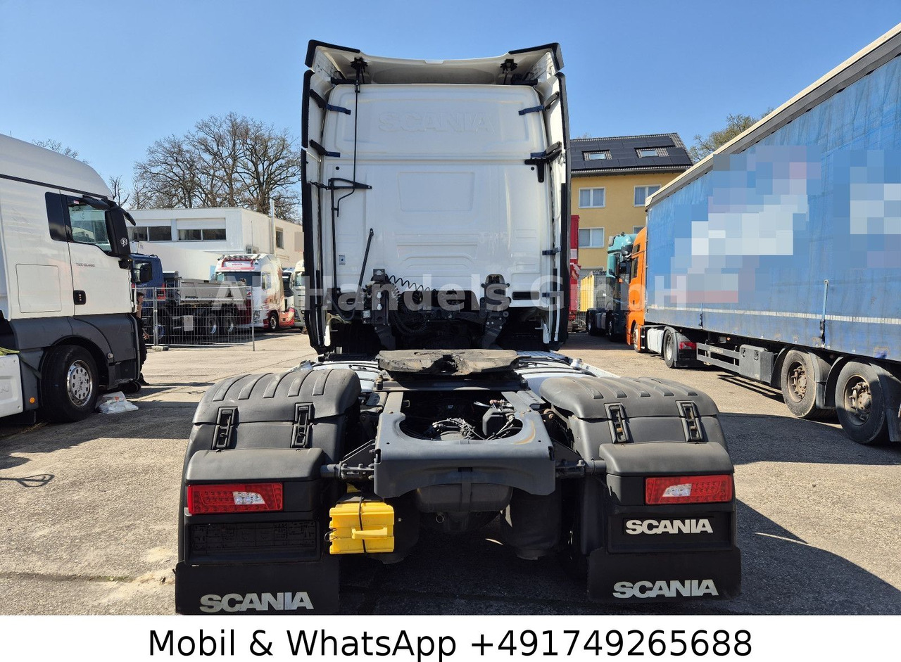 Scania R450 HighLine BL *Retarder/ACC/Standklima/2xTank - Тягач: фото 4 Scania R450 HighLine BL *Retarder/ACC/Standklima/2xTank - Тягач: фото 4