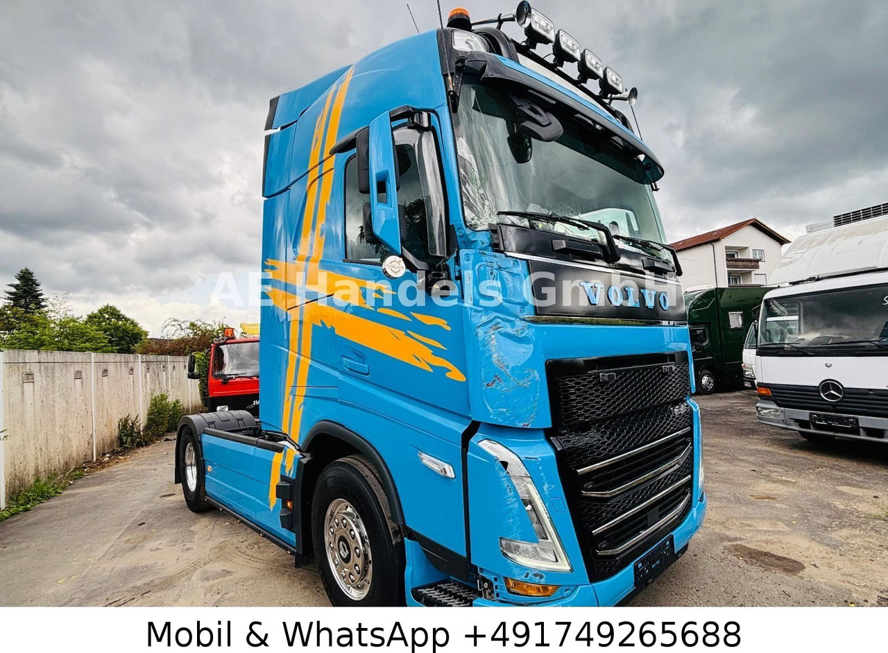 Volvo FH 500 Globe LL*Turbo-Compound/ACC/LDW/LED/Alcoa - Тягач: фото 2 Volvo FH 500 Globe LL*Turbo-Compound/ACC/LDW/LED/Alcoa - Тягач: фото 2