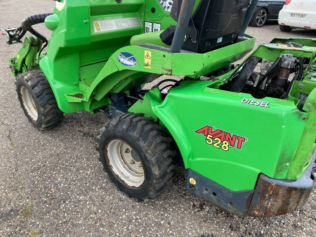 Компактный фронтальный погрузчик Avant M 528 EIPTT /Certificat CE endommagée: фото 35 Компактный фронтальный погрузчик Avant M 528 EIPTT /Certificat CE endommagée: фото 35