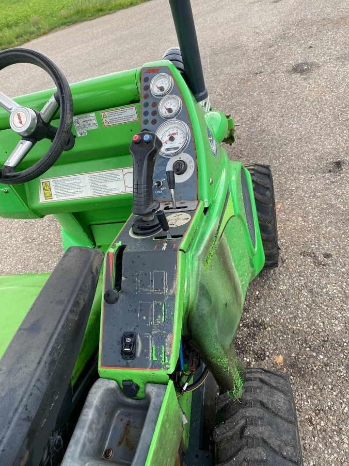 Компактный фронтальный погрузчик Avant M 528 EIPTT /Certificat CE endommagée: фото 46 Компактный фронтальный погрузчик Avant M 528 EIPTT /Certificat CE endommagée: фото 46