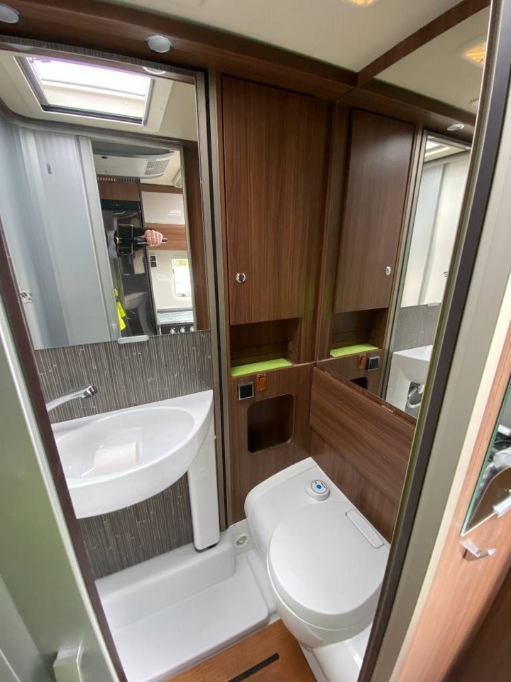 Hymer ML-T 570 -Mercedes 419 CDI 190 4x4 1er Main - Полуинтегрированный автодом: фото 4 Hymer ML-T 570 -Mercedes 419 CDI 190 4x4 1er Main - Полуинтегрированный автодом: фото 4