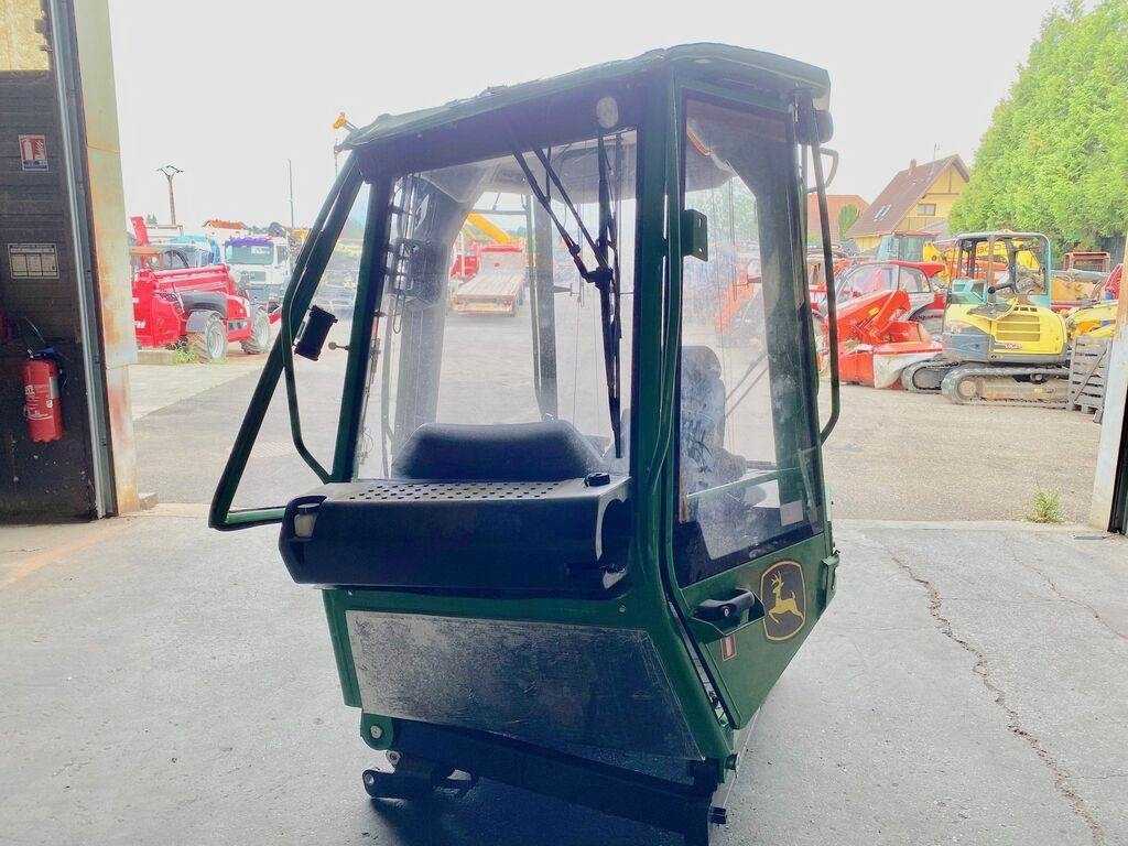 Кабина для Грузовиков John Deere SERIE 10: фото 7
