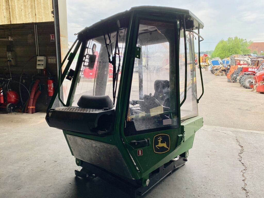 Кабина для Грузовиков John Deere SERIE 10: фото 6