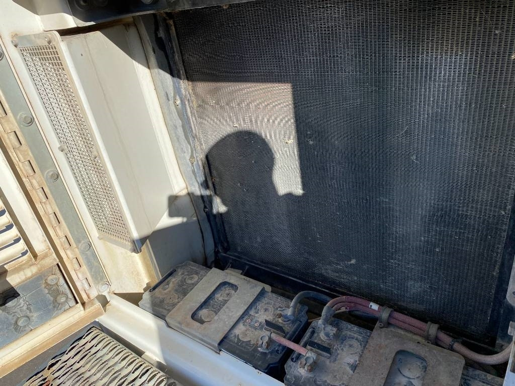 Гусеница для Строительной техники Liebherr R964C LCV LITRONIC 2013 Vente en pièces détachée: фото 19 Гусеница для Строительной техники Liebherr R964C LCV LITRONIC 2013 Vente en pièces détachée: фото 19