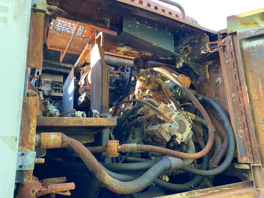 Гусеница для Строительной техники Liebherr R964C LCV LITRONIC 2013 Vente en pièces détachée: фото 8 Гусеница для Строительной техники Liebherr R964C LCV LITRONIC 2013 Vente en pièces détachée: фото 8