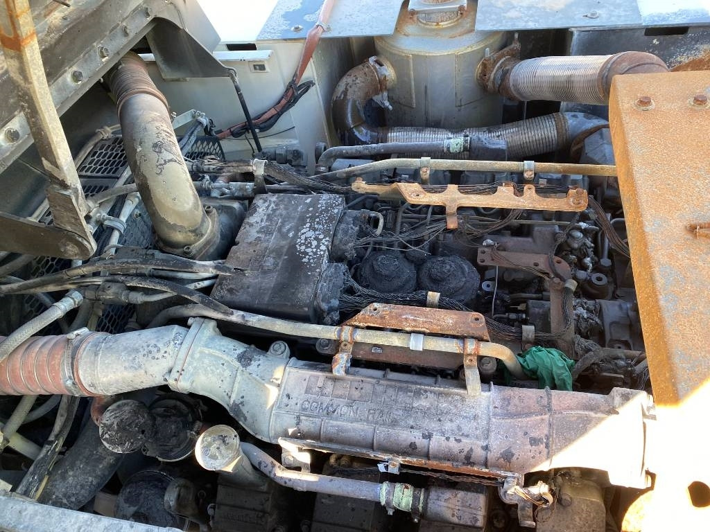 Гусеница для Строительной техники Liebherr R964C LCV LITRONIC 2013 Vente en pièces détachée: фото 10 Гусеница для Строительной техники Liebherr R964C LCV LITRONIC 2013 Vente en pièces détachée: фото 10