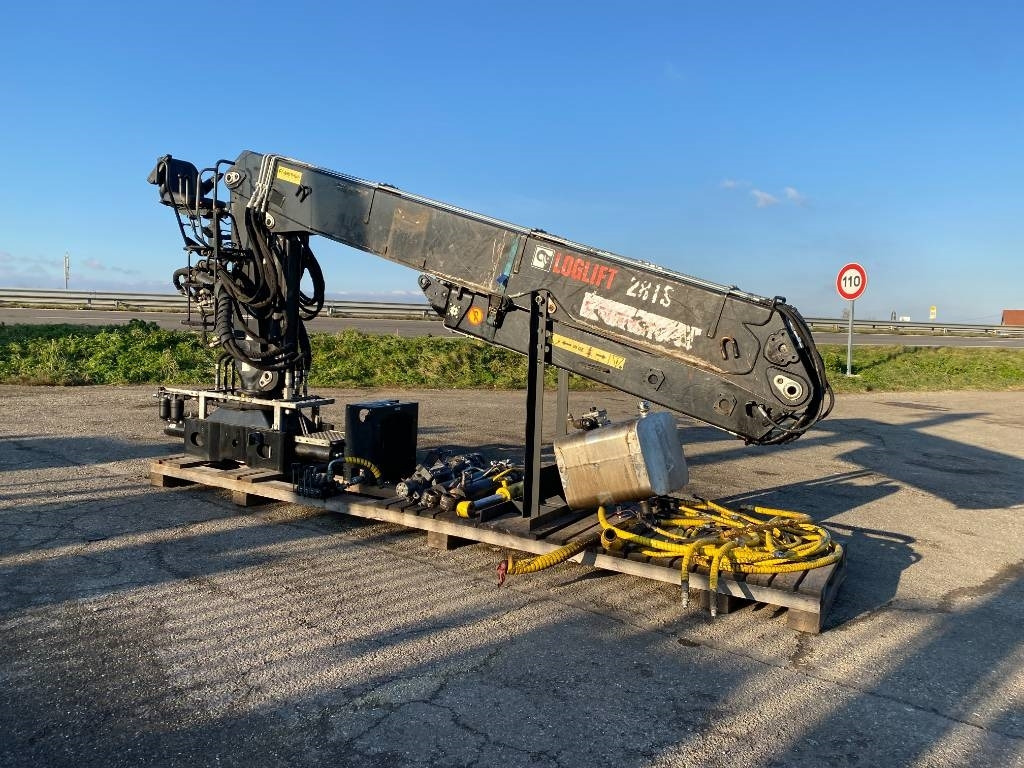Loglift F281S-86 a réparer - Кран-манипулятор для Грузовиков: фото 3 Loglift F281S-86 a réparer - Кран-манипулятор для Грузовиков: фото 3