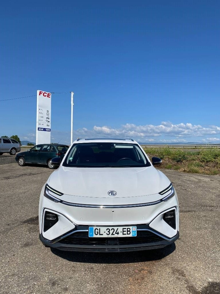 MG MG MARVEL LUXURY / 1er Main - Легковой автомобиль: фото 2 MG MG MARVEL LUXURY / 1er Main - Легковой автомобиль: фото 2