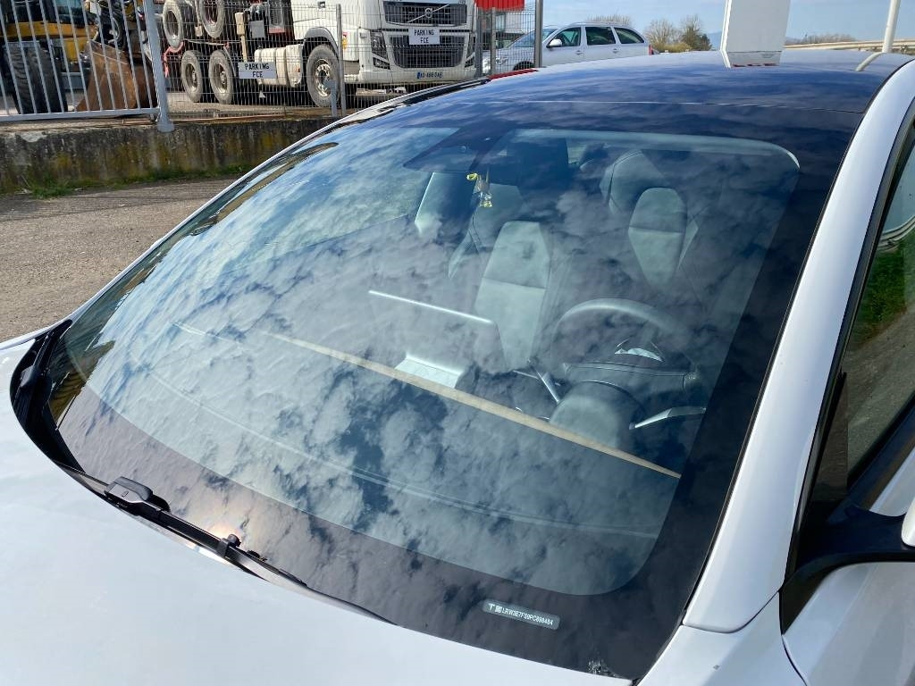 Седан Tesla MODEL 3 - 5YJ3 Rwd Origine Française: фото 26