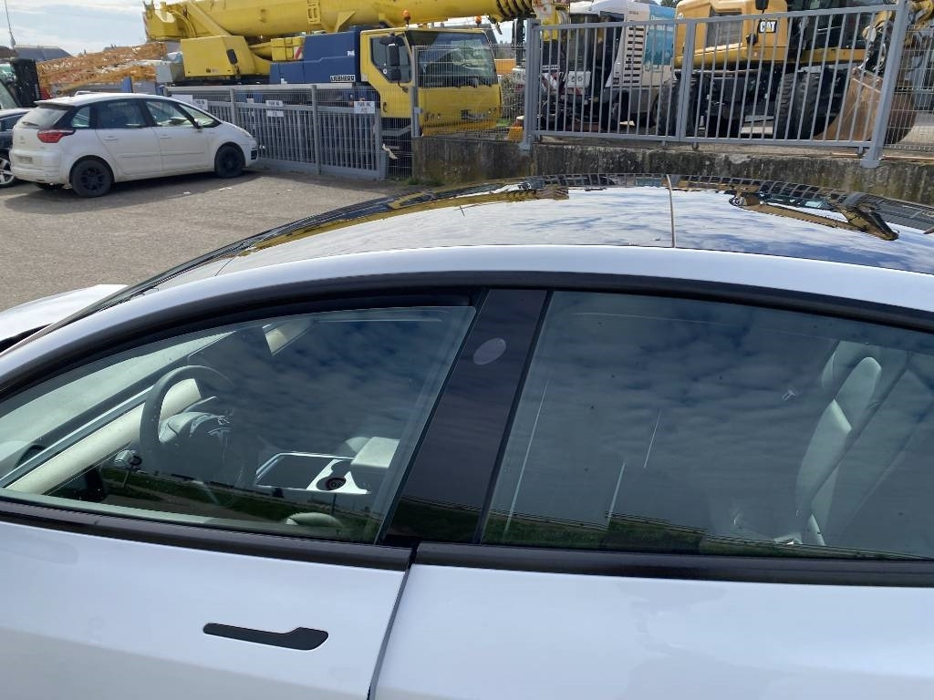 Седан Tesla MODEL 3 - 5YJ3 Rwd Origine Française: фото 32