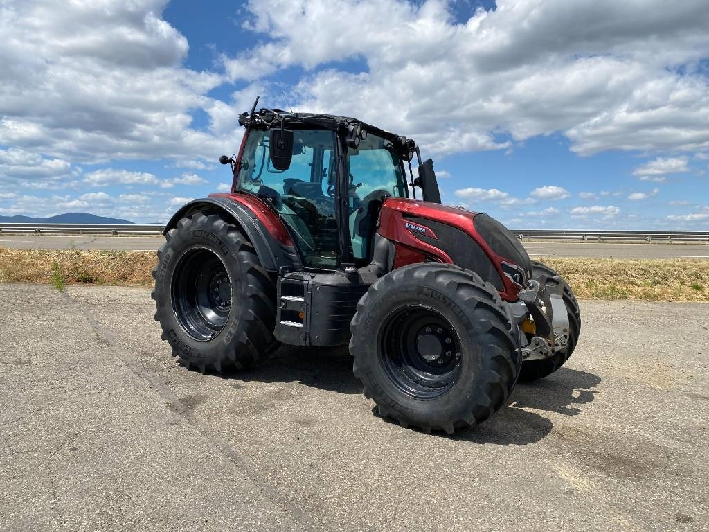 Valtra N 175 / DIRECT Variation Continue endommagé - Трактор: фото 3 Valtra N 175 / DIRECT Variation Continue endommagé - Трактор: фото 3
