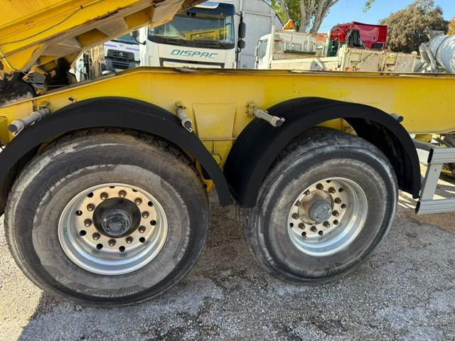 GENERAL TRAILERS EUROPA TRAILOR 690 BENNE ACIER - Самосвальный полуприцеп: фото 3 GENERAL TRAILERS EUROPA TRAILOR 690 BENNE ACIER - Самосвальный полуприцеп: фото 3