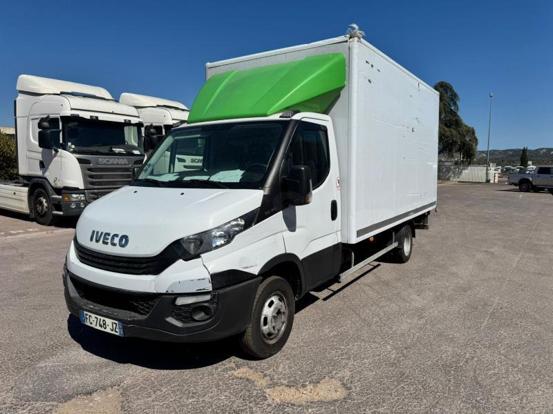 Iveco Daily 35C14 - Фургон с закрытым кузовом: фото 1 Iveco Daily 35C14 - Фургон с закрытым кузовом: фото 1