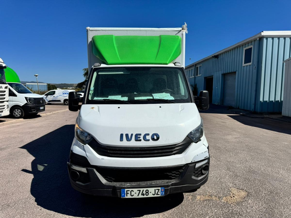 Iveco Daily 35C14 - Фургон с закрытым кузовом: фото 2 Iveco Daily 35C14 - Фургон с закрытым кузовом: фото 2