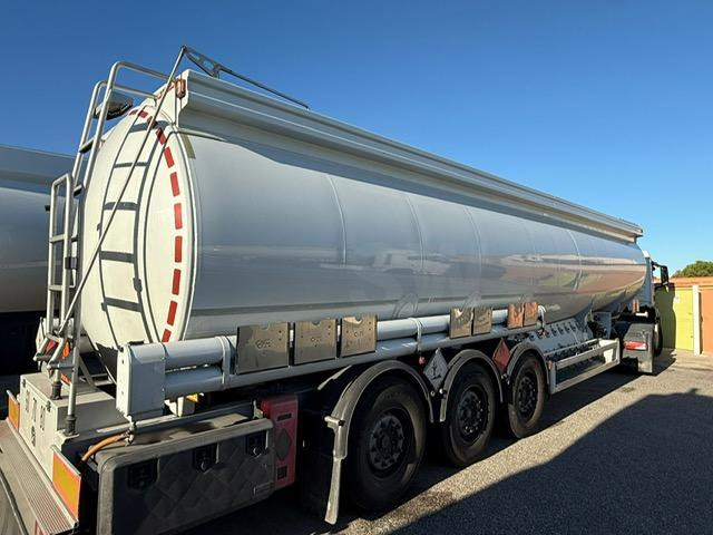 Magyar CITERNE CARBURANT 41000 LITRES 39 T - Полуприцеп-цистерна: фото 4 Magyar CITERNE CARBURANT 41000 LITRES 39 T - Полуприцеп-цистерна: фото 4