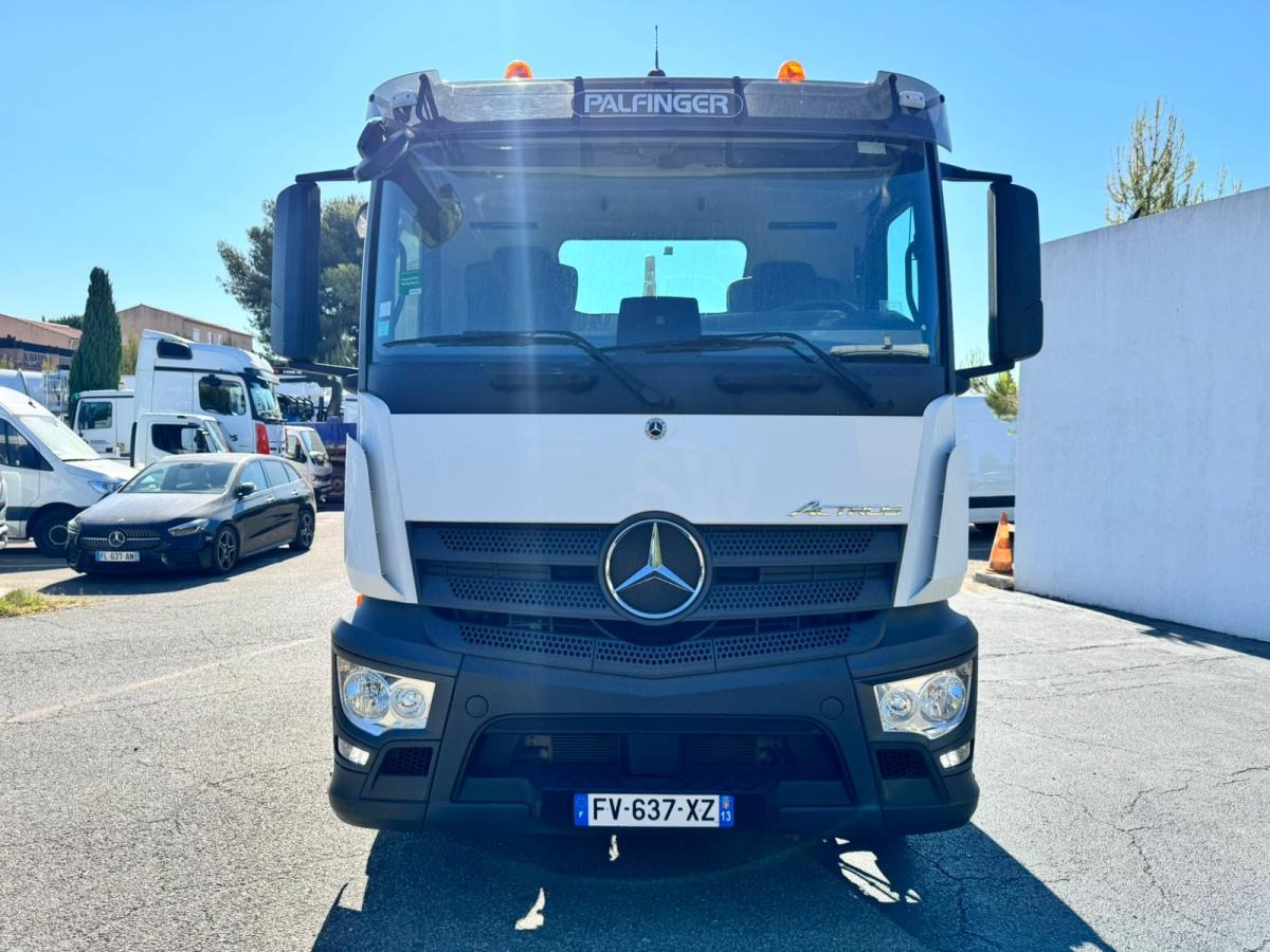 Mercedes Actros 2540 - Крюковой мультилифт: фото 2 Mercedes Actros 2540 - Крюковой мультилифт: фото 2