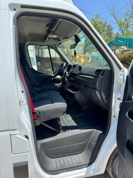 Renault Master 2.5 150 cv - Фургон с закрытым кузовом: фото 5 Renault Master 2.5 150 cv - Фургон с закрытым кузовом: фото 5