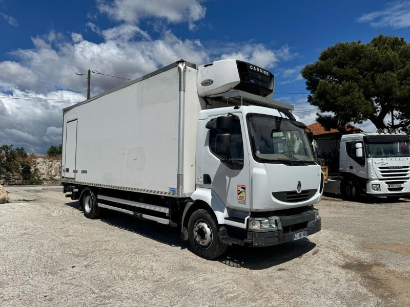 Renault Midlum 220 DXI - Рефрижератор: фото 3 Renault Midlum 220 DXI - Рефрижератор: фото 3