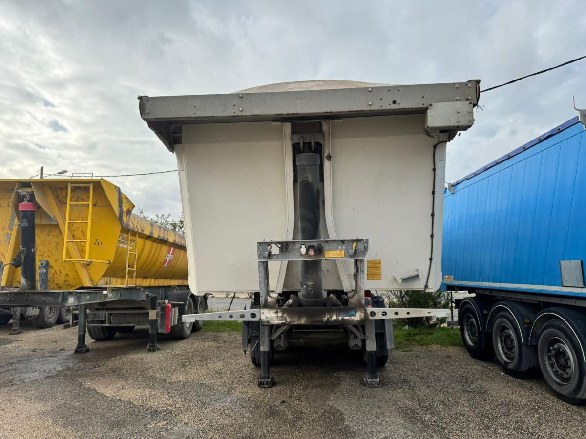 Schmitz Cargobull SGF S3 - Самосвальный полуприцеп: фото 2 Schmitz Cargobull SGF S3 - Самосвальный полуприцеп: фото 2