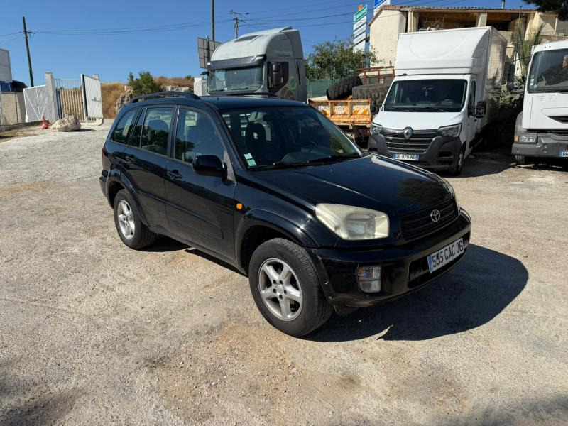 Toyota Rav 4 - Хэтчбек: фото 1 Toyota Rav 4 - Хэтчбек: фото 1