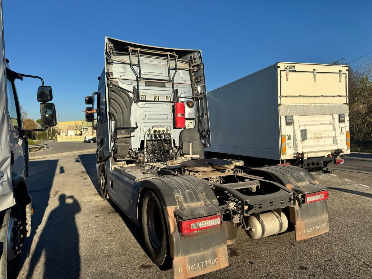 Renault T 480 - Тягач: фото 4 Renault T 480 - Тягач: фото 4