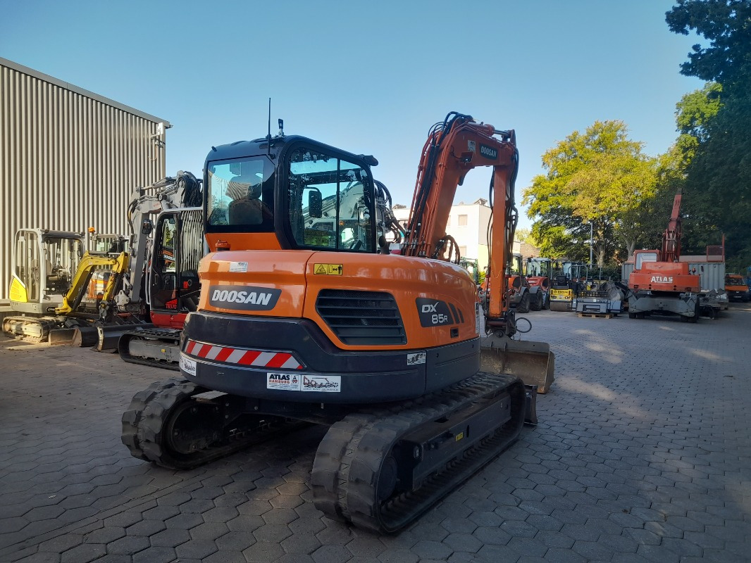 Doosan DX85R-3 - Экскаватор: фото 3 Doosan DX85R-3 - Экскаватор: фото 3