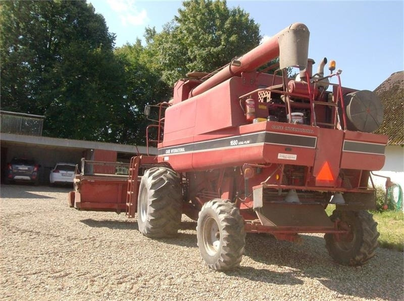 Case IH 1680 E 22 fod skærebord og ekstra bredde hjul - Зерноуборочный комбайн: фото 5 Case IH 1680 E 22 fod skærebord og ekstra bredde hjul - Зерноуборочный комбайн: фото 5