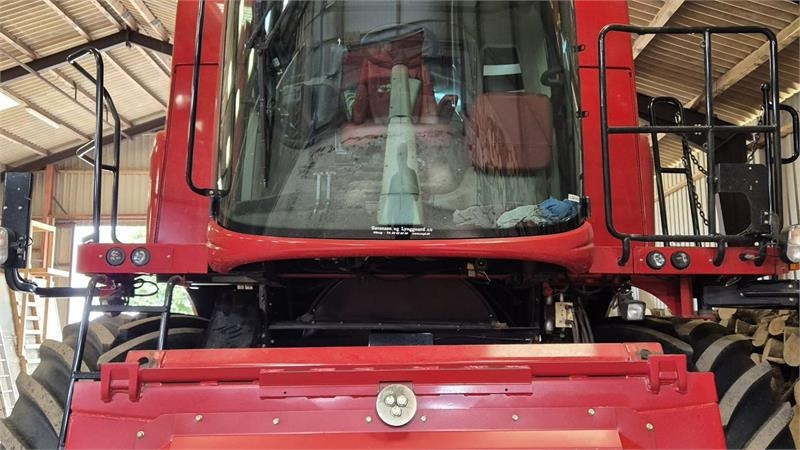 Case IH Axial Flow 6140 Axial Flow 6140 X-flow - Зерноуборочный комбайн: фото 4 Case IH Axial Flow 6140 Axial Flow 6140 X-flow - Зерноуборочный комбайн: фото 4