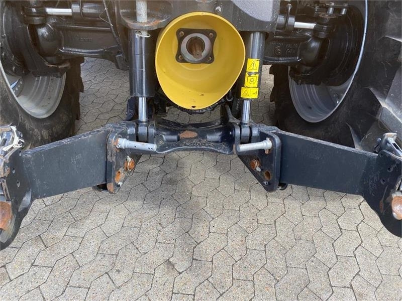 Case IH Optum 300 CVX - Трактор: фото 3 Case IH Optum 300 CVX - Трактор: фото 3