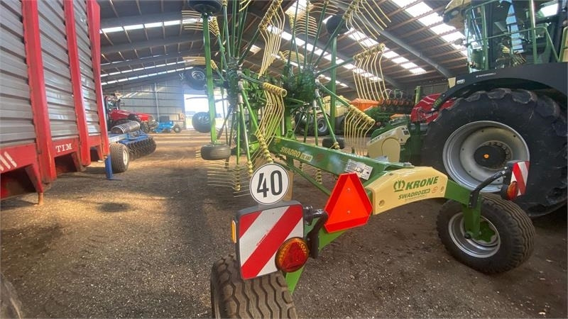 Krone SWADRO TC880 rive Plus - Сеноворошилка: фото 2 Krone SWADRO TC880 rive Plus - Сеноворошилка: фото 2