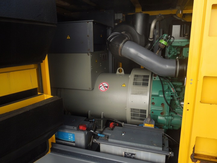 ATLAS COPCO QAS325 - Электрогенератор: фото 2 ATLAS COPCO QAS325 - Электрогенератор: фото 2