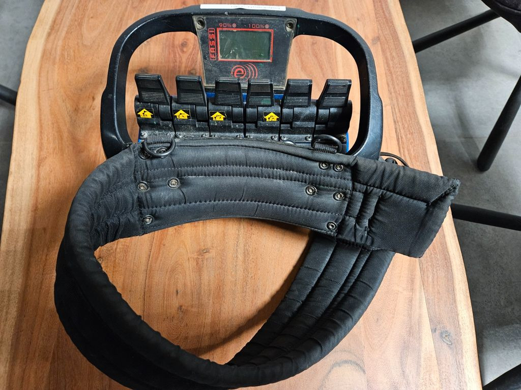 Полуприцеп бортовой/ Платформа Hangler Kran Fassi F 240 Funk: фото 10