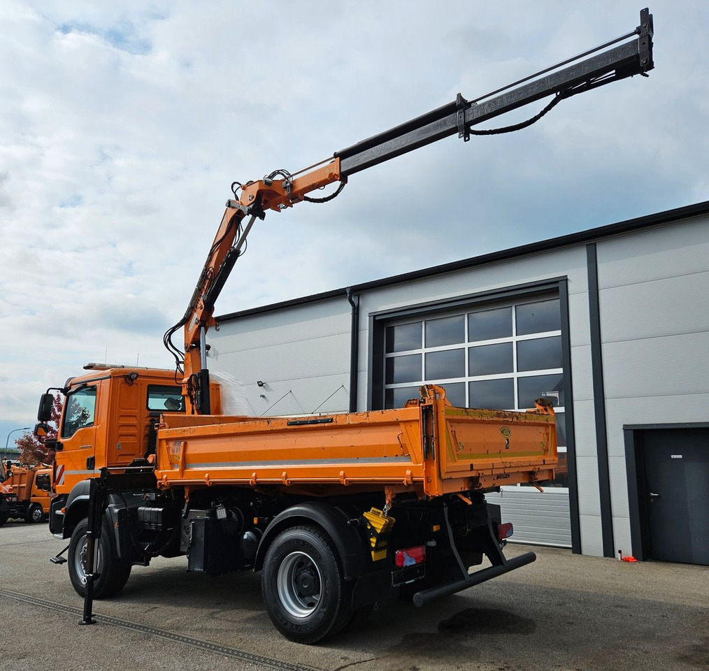 MAN TGM 18.290 4x4 Atlas 75.2 Kran Funk Euro6 - Самосвал, Автоманипулятор: фото 3 MAN TGM 18.290 4x4 Atlas 75.2 Kran Funk Euro6 - Самосвал, Автоманипулятор: фото 3