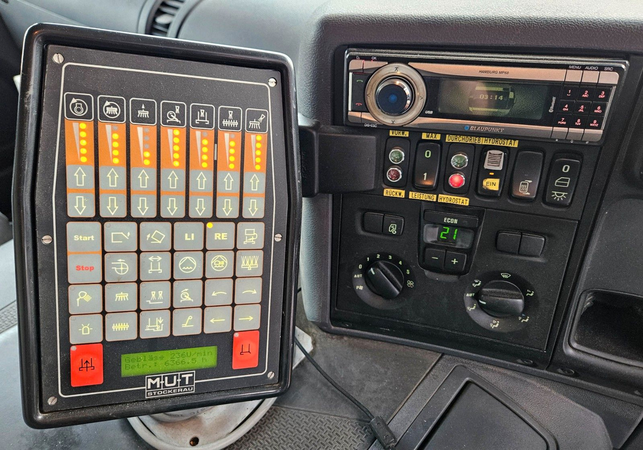 Подметально-уборочная машина Scania P280 Euro5 MUT 7m3 Hydrostat: фото 24
