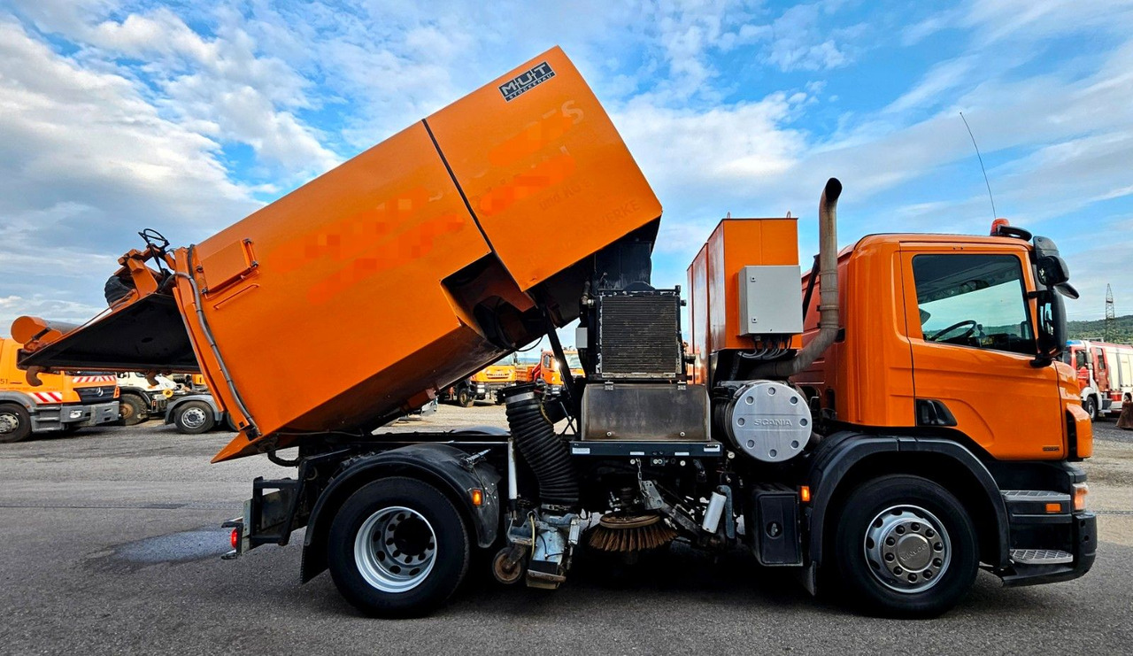 Подметально-уборочная машина Scania P280 Euro5 MUT 7m3 Hydrostat: фото 15