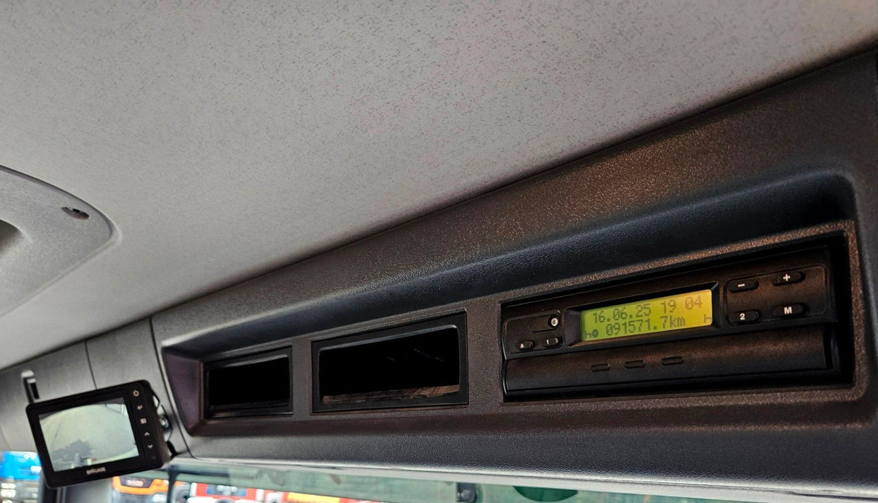 Подметально-уборочная машина Scania P280 Euro5 MUT 7m3 Hydrostat: фото 22