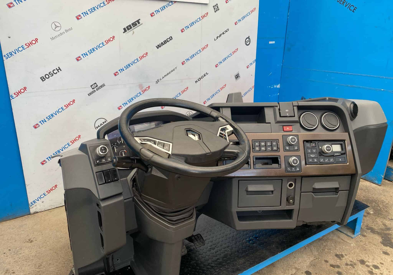 Cruscotto Renault T520 - Кабина и интерьер: фото 1 Cruscotto Renault T520 - Кабина и интерьер: фото 1