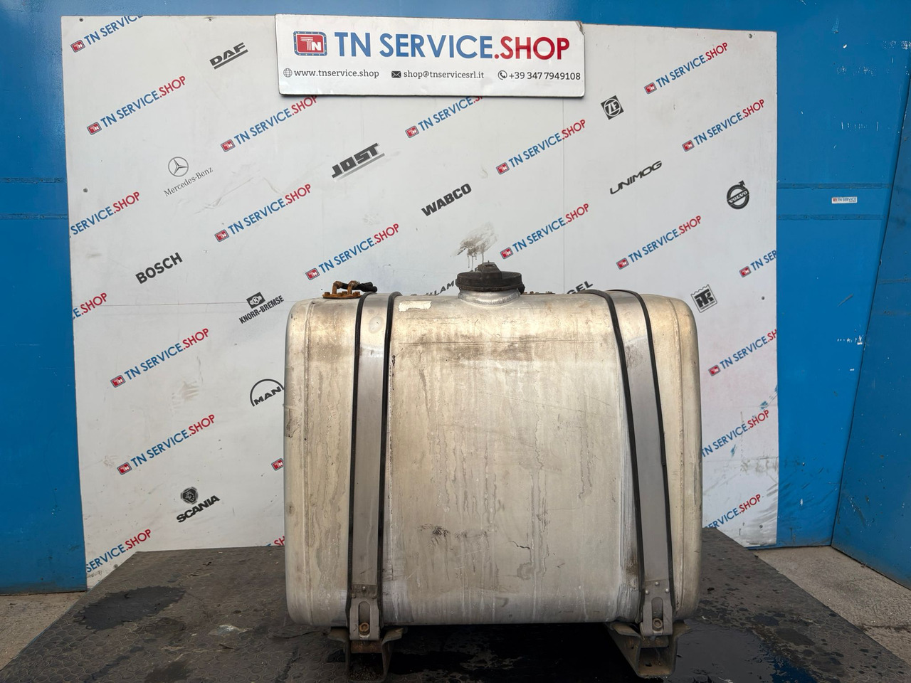 Serbatoio Gasolio Iveco - Топливный бак для Коммерческих автомобилей: фото 1 Serbatoio Gasolio Iveco - Топливный бак для Коммерческих автомобилей: фото 1
