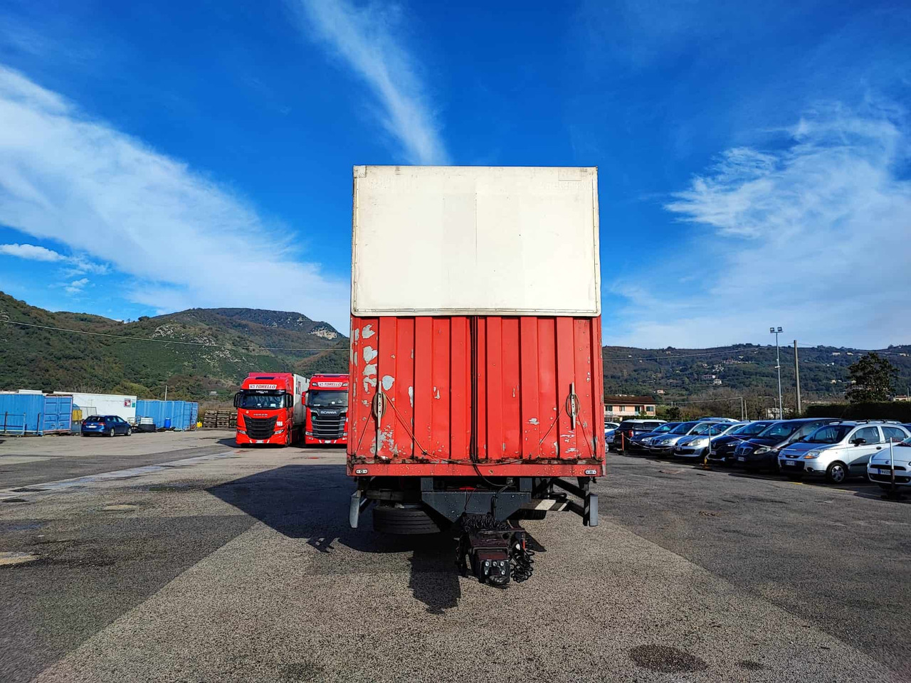 Ricambi Iveco 190.48 - Тягач: фото 4 Ricambi Iveco 190.48 - Тягач: фото 4