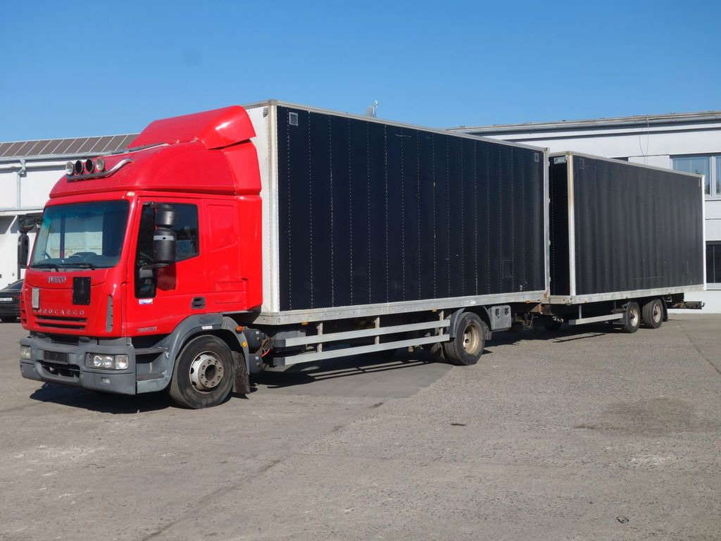 Iveco Eurocargo 150E30 mit Anhänger - Грузовик с закрытым кузовом: фото 1 Iveco Eurocargo 150E30 mit Anhänger - Грузовик с закрытым кузовом: фото 1