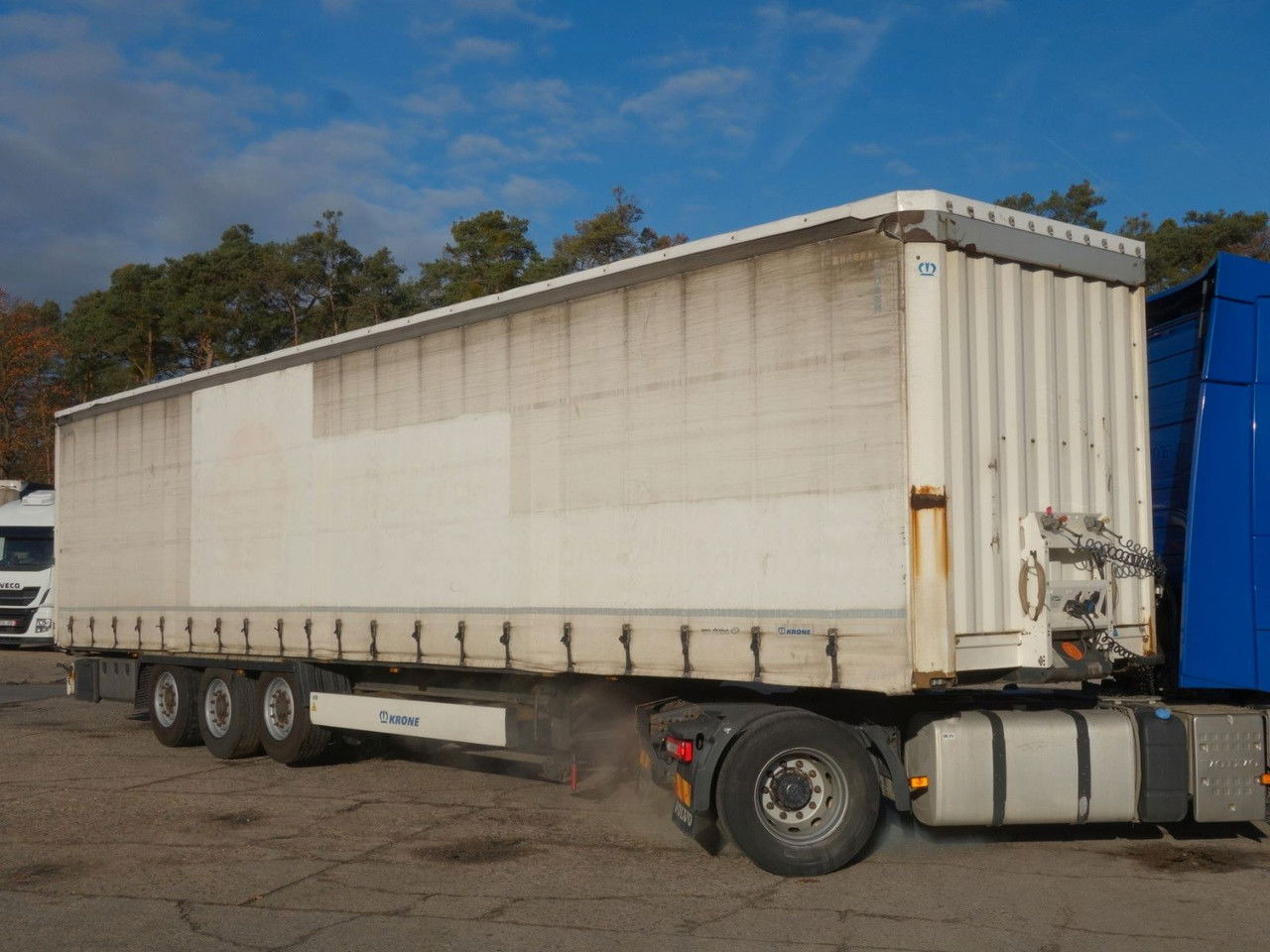 Krone SD, Standard, Liftachse - Тентованный полуприцеп: фото 2 Krone SD, Standard, Liftachse - Тентованный полуприцеп: фото 2