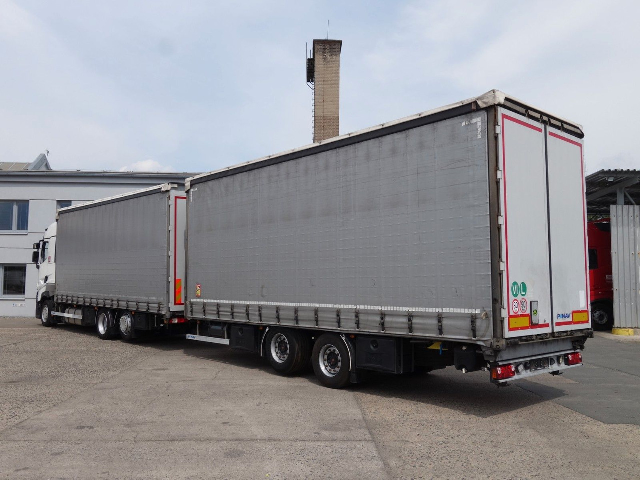 Renault T520 6x2 + trailer, 120m3, 2x Liftachse - Тентованный грузовик: фото 3 Renault T520 6x2 + trailer, 120m3, 2x Liftachse - Тентованный грузовик: фото 3