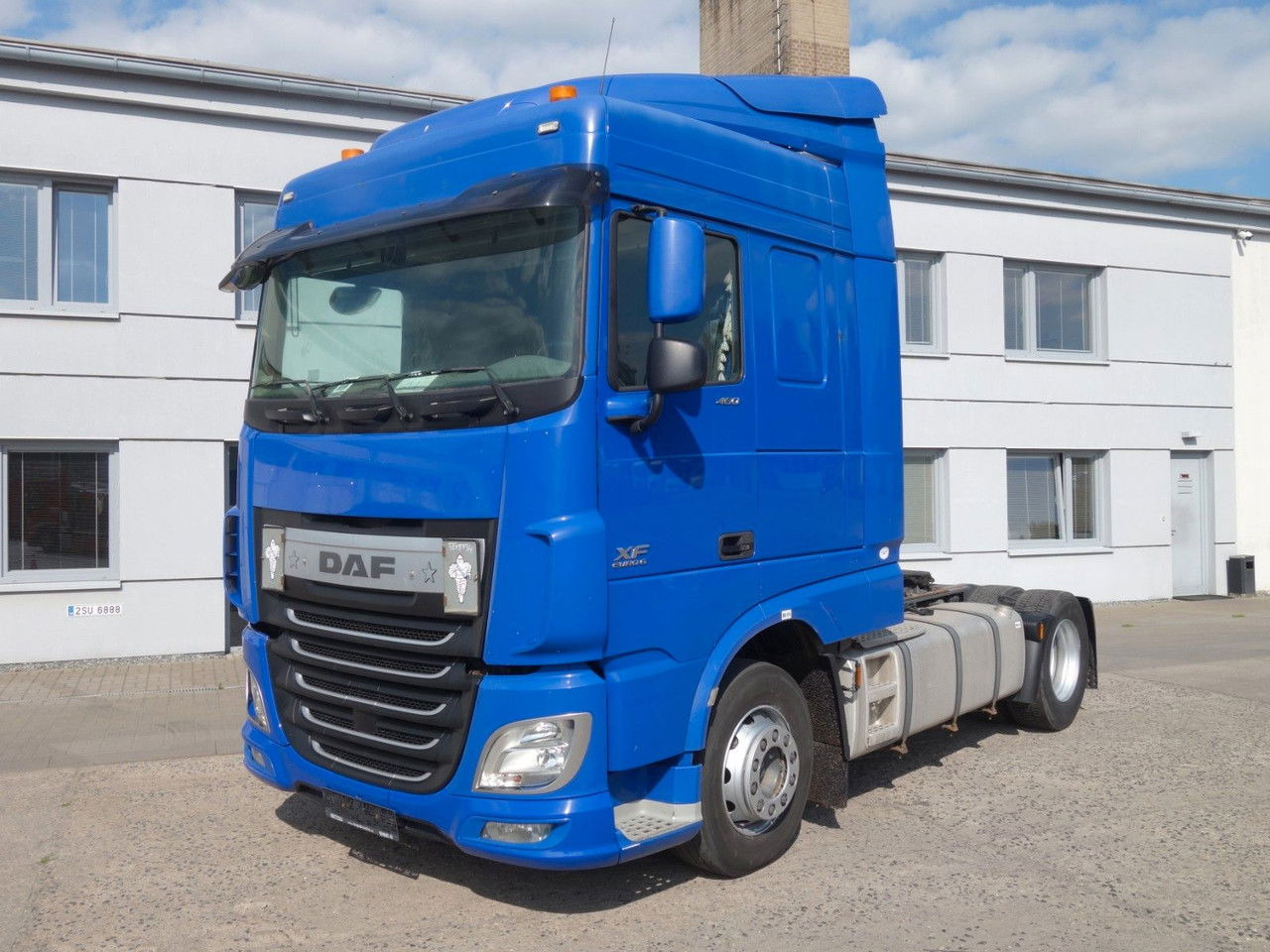 DAF XF 460 SC ST, Xenon, Standklima, 3 Stk. - Тягач: фото 2 DAF XF 460 SC ST, Xenon, Standklima, 3 Stk. - Тягач: фото 2