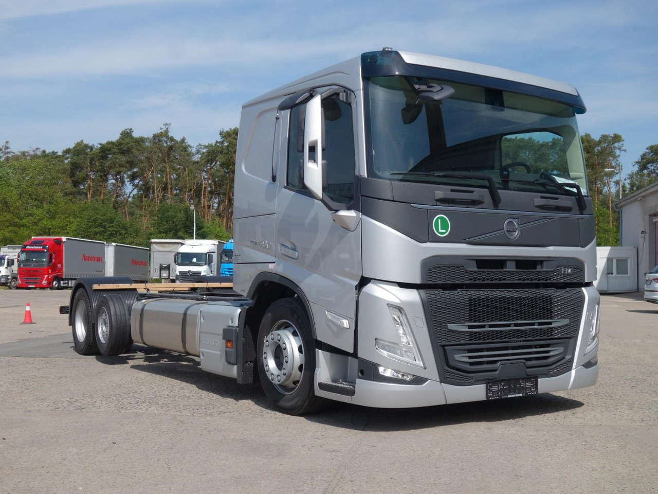 Volvo FM13 460 6x2 Neue RTO , Kassbohrer, Rolfo, Rimo - Грузовик-шасси: фото 3 Volvo FM13 460 6x2 Neue RTO , Kassbohrer, Rolfo, Rimo - Грузовик-шасси: фото 3