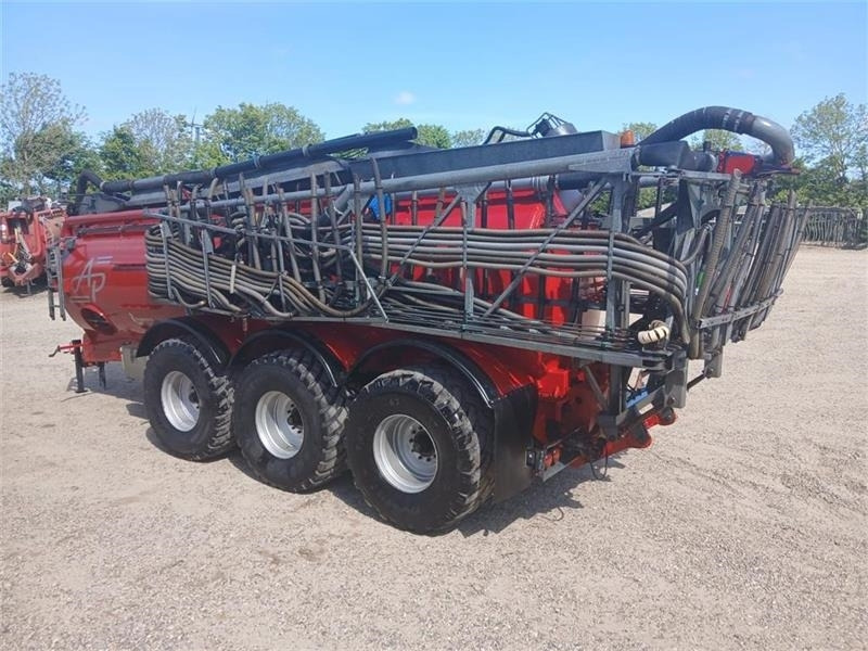 AP GV 25 m. 24 meter AP slangebom - Цистерна для жидкого навоза: фото 3 AP GV 25 m. 24 meter AP slangebom - Цистерна для жидкого навоза: фото 3