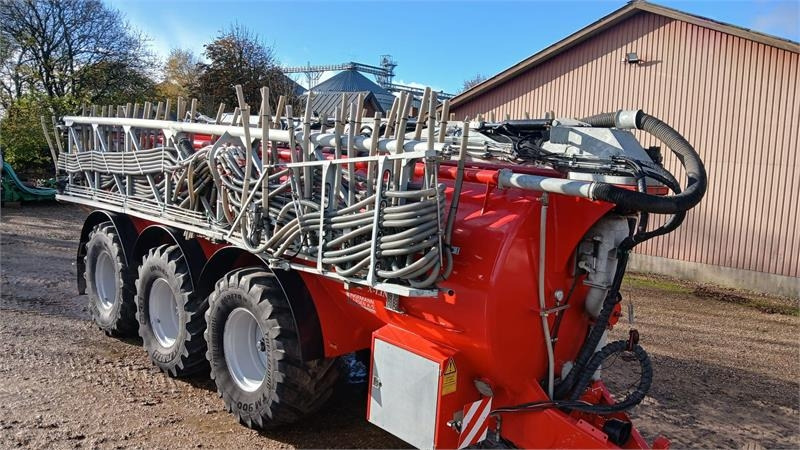 AP GV28 X-Line - Цистерна для жидкого навоза: фото 1 AP GV28 X-Line - Цистерна для жидкого навоза: фото 1