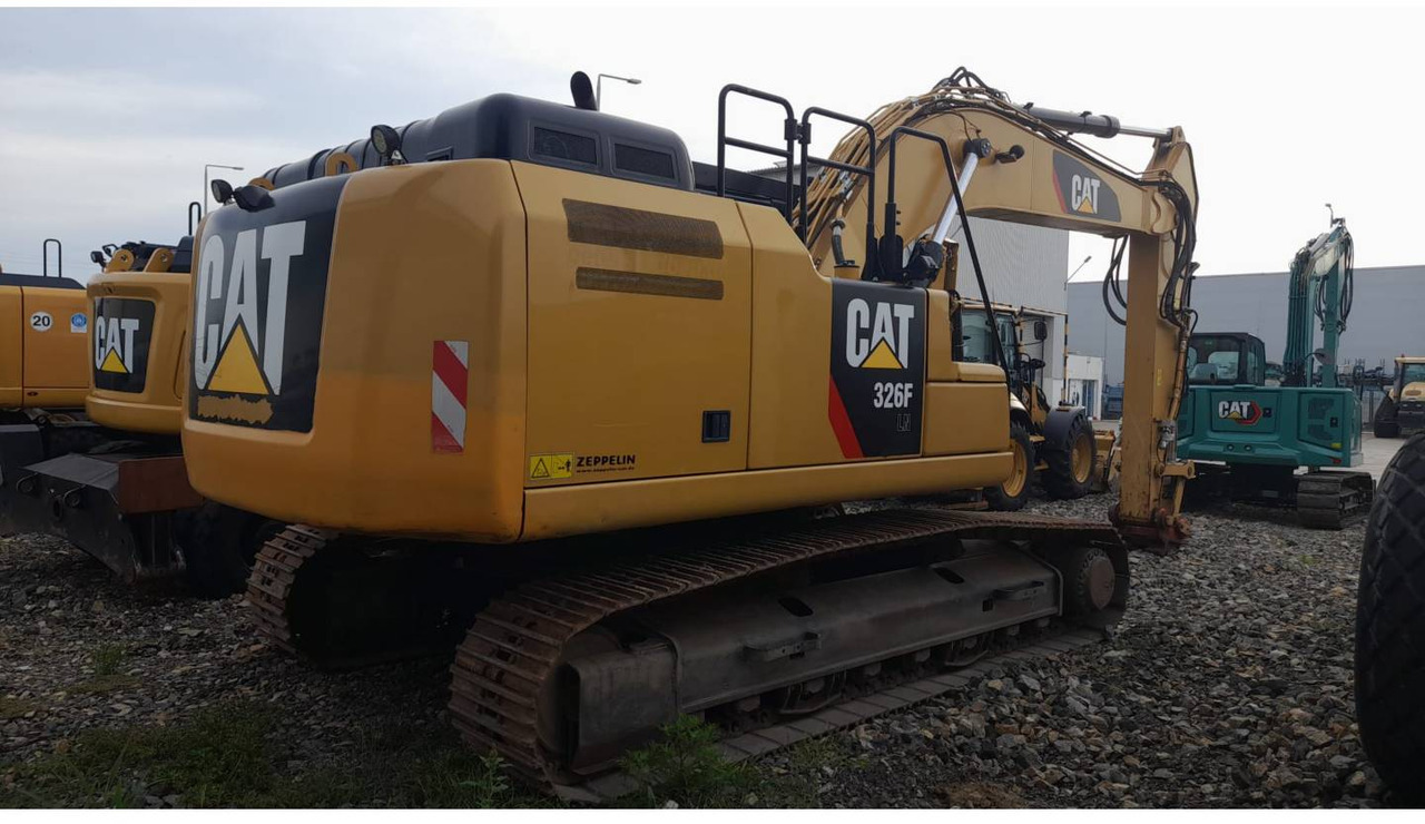 CAT 326FLN - Гусеничный экскаватор: фото 3 CAT 326FLN - Гусеничный экскаватор: фото 3